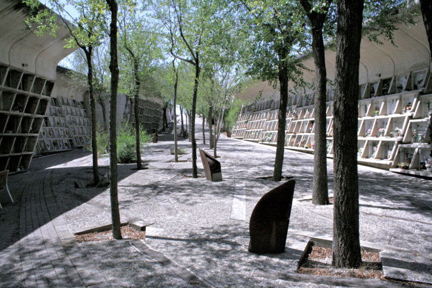 伊瓜拉达墓园-8