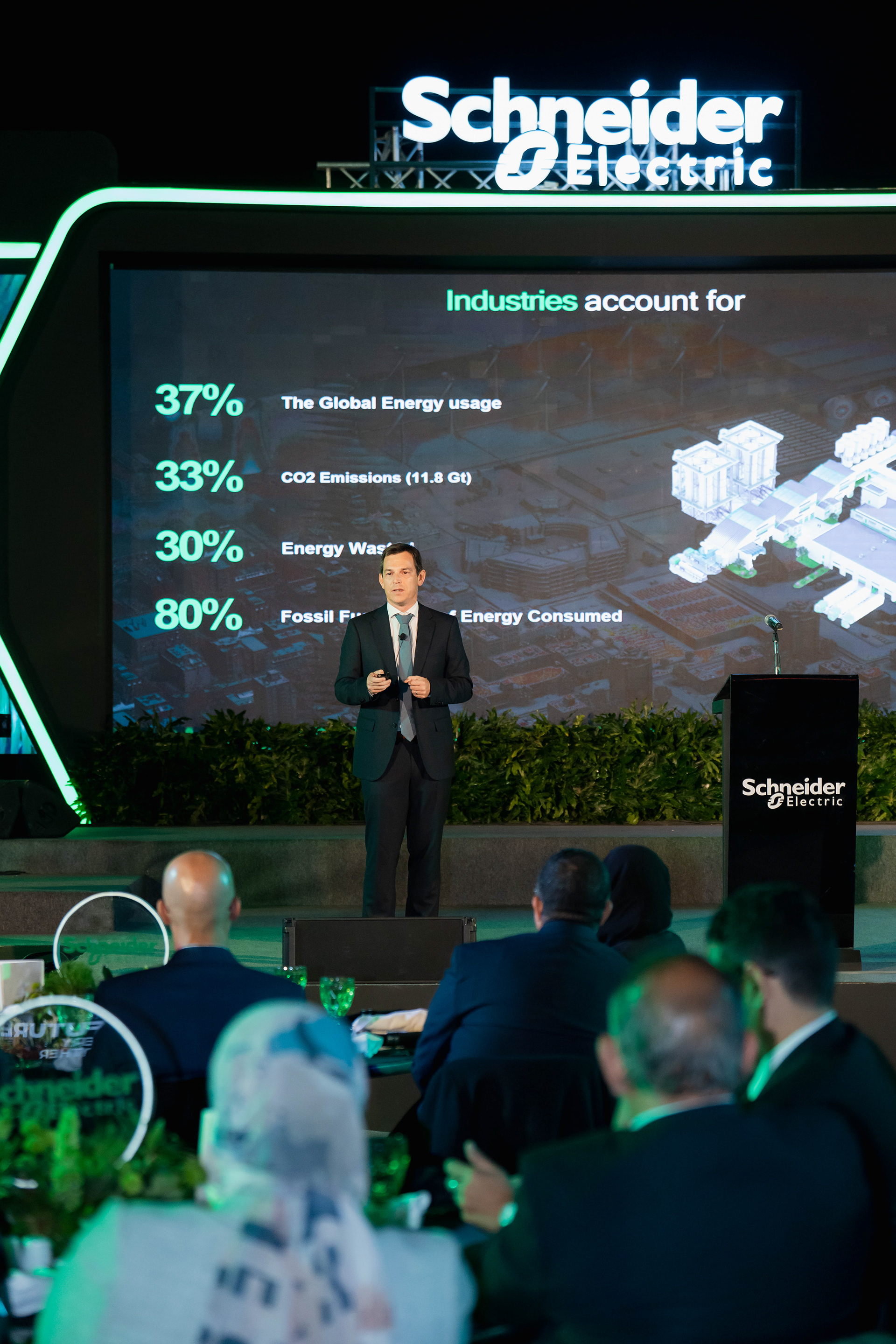 Schneider Electric EEC 2025-44