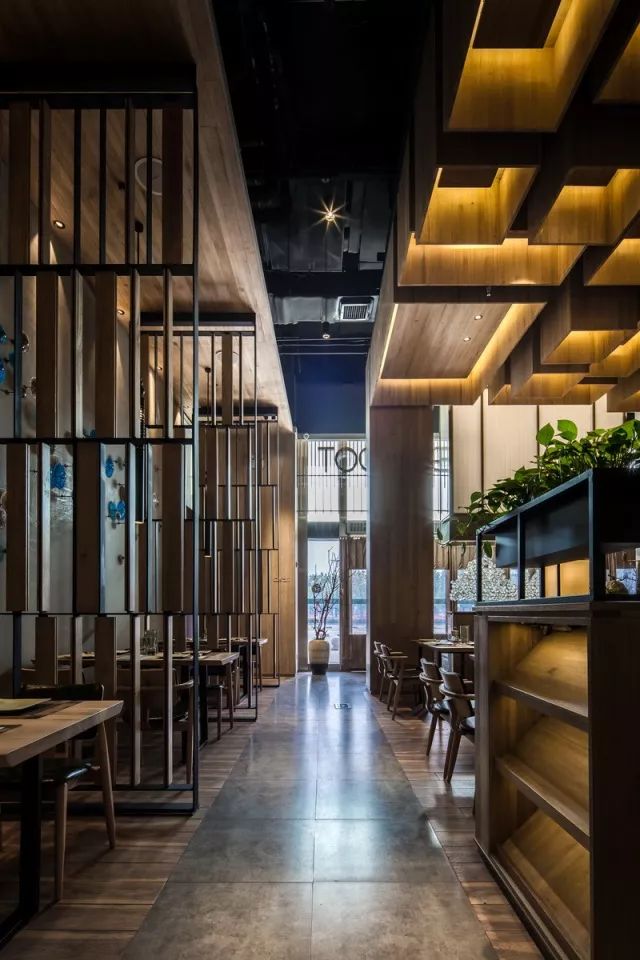 武汉素点餐厅 | 山水意境,东方气质-9