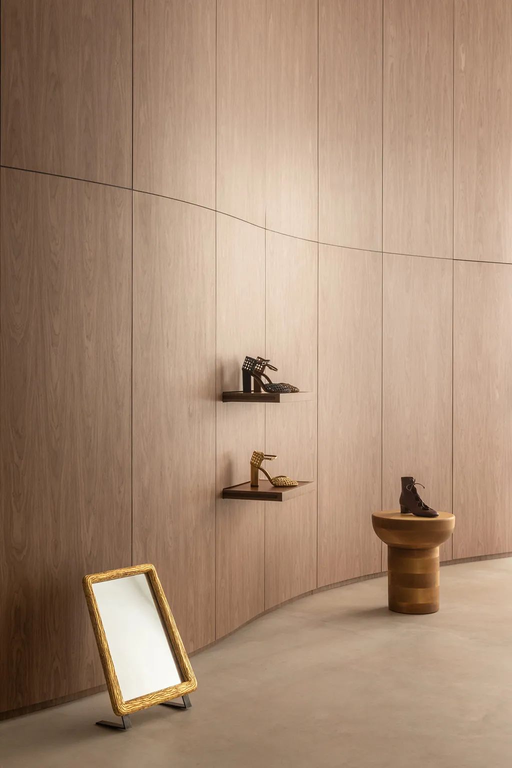 Lilian Von Trapp 珠宝旗舰店设计-67