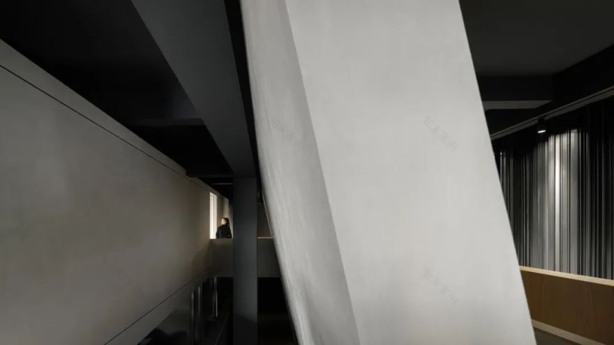 Glass Wall 上海办公总部丨中国上海丨设计总监徐庆良,团队黄缵全,彭伟赞-31