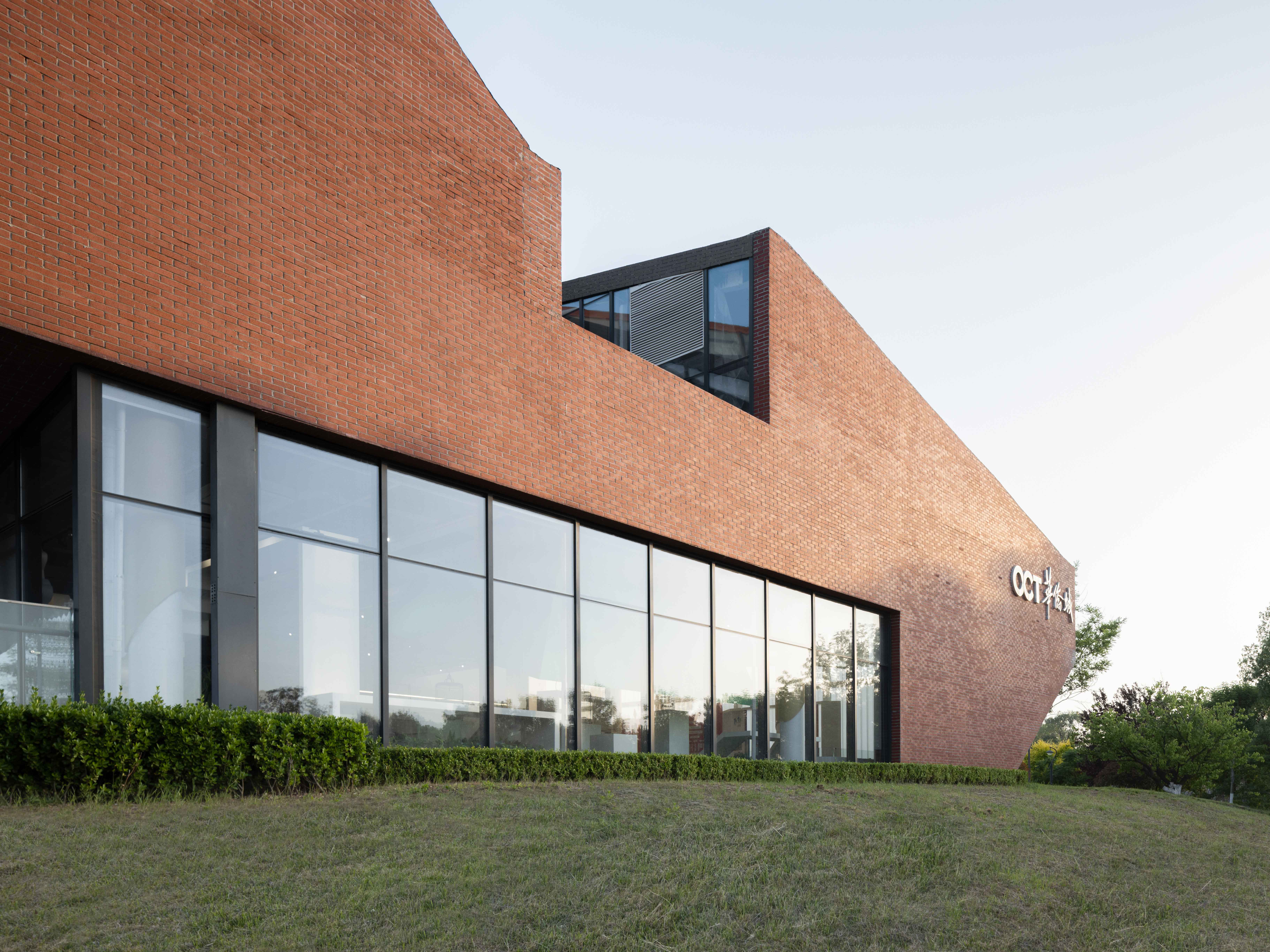 华侨城青岛即墨莲花山乡村振兴示范区项目展示中心丨中国青岛丨袈蓝建筑-53