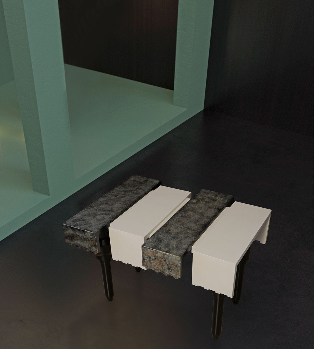 美杜莎

注：美杜莎是希腊神话中的蛇发女妖，在特定文化语境中MEDUSA通常指此神话形象 丨卡塔尔-13