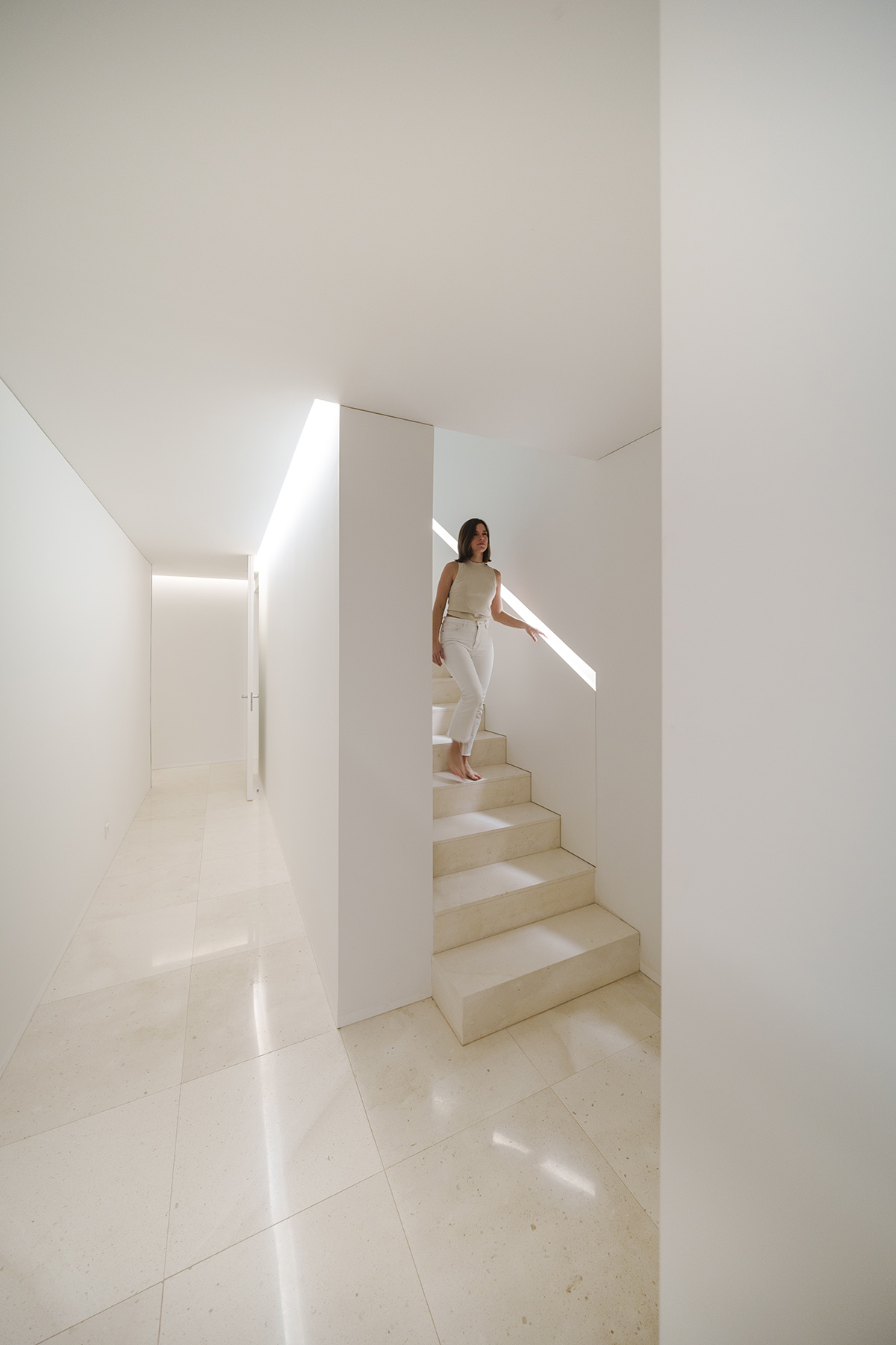 西班牙“空”房子丨Fran Silvestre Arquitectos-41