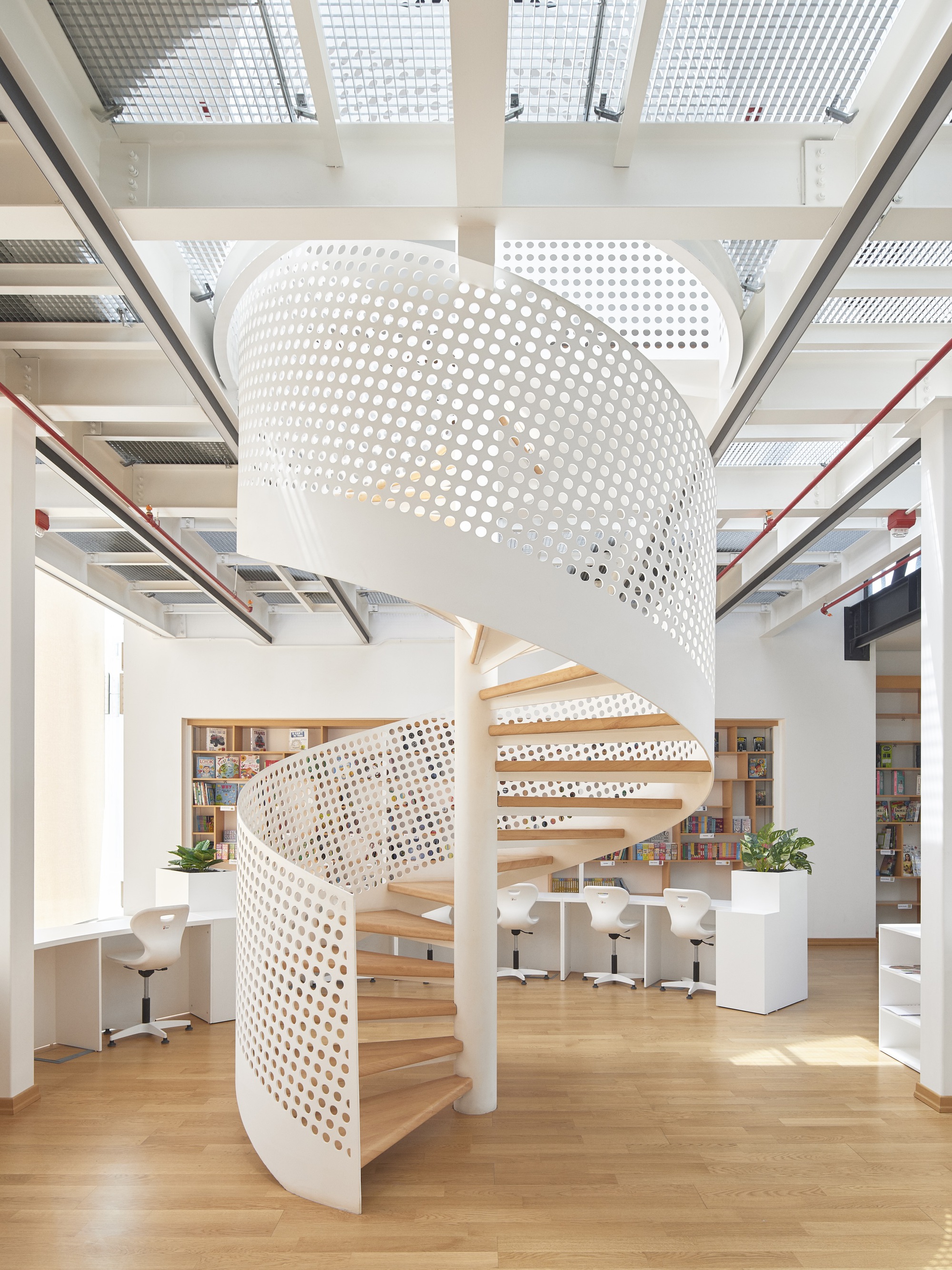 巴格达国际社区学校丨Studio Muduni-13