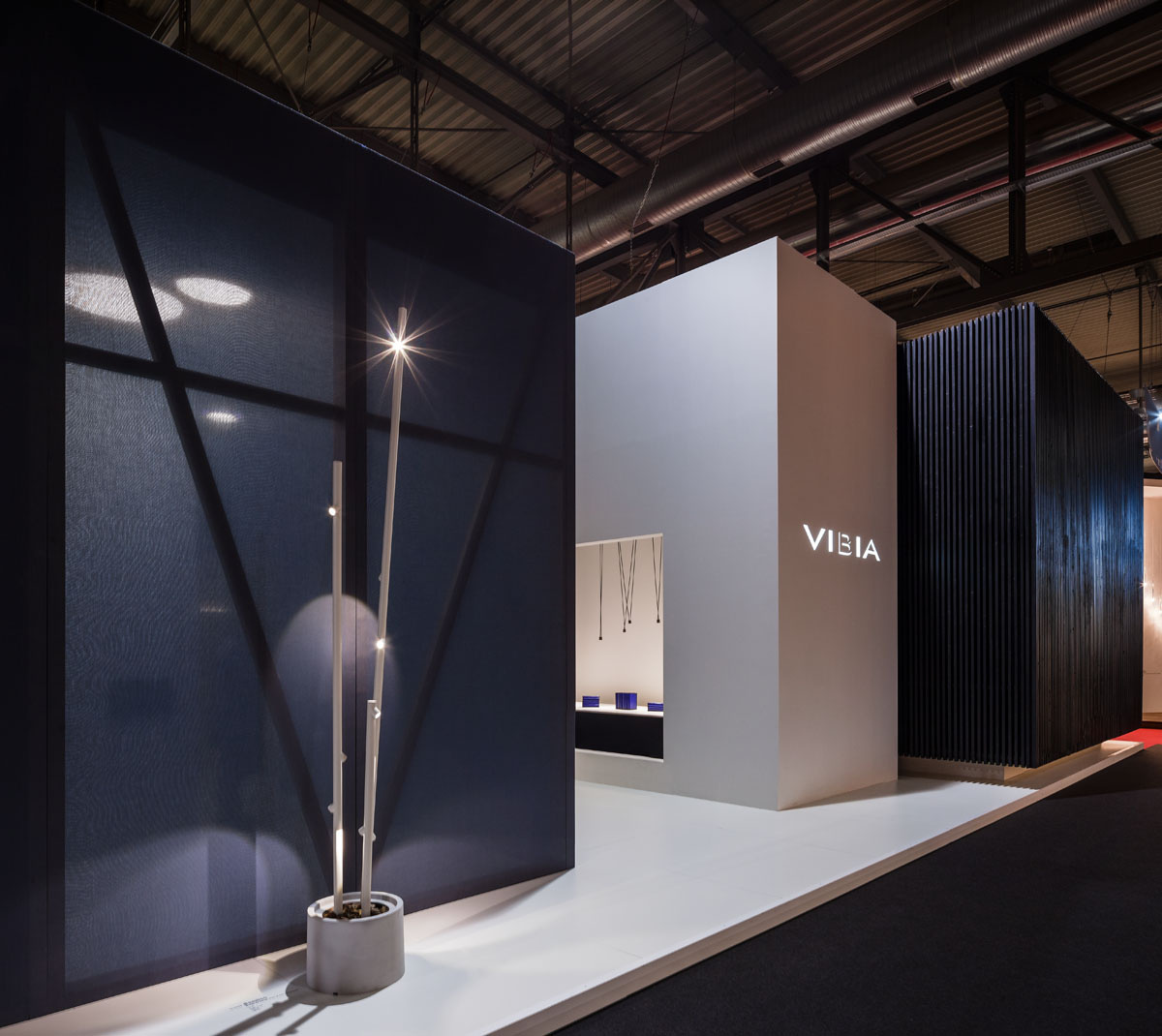 05 11 STAND VIBIA EN LA FERIA EUROLUCE 2015 DE MILÁN-5
