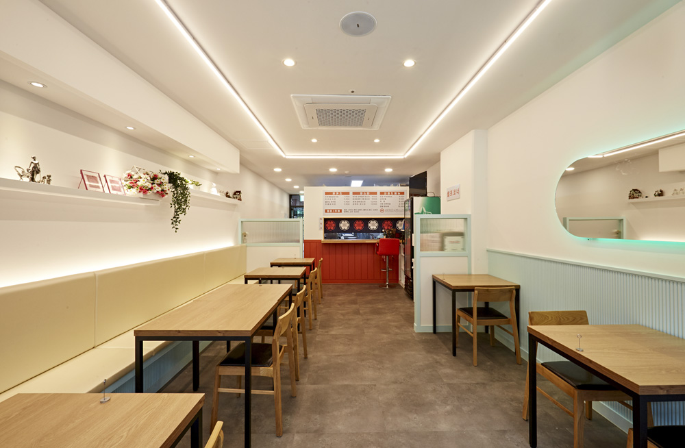 明亮简约的 15 平米快餐店室内设计-3