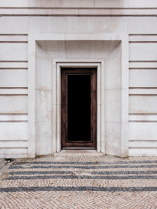 C6 – 门户（依据一般常见语境的意译，因为portals可指门户网站、通道、门户区域等，若这里有特定领域含义，需根据实际情况精准翻译 ） 丨Aurora Arquitectos-9