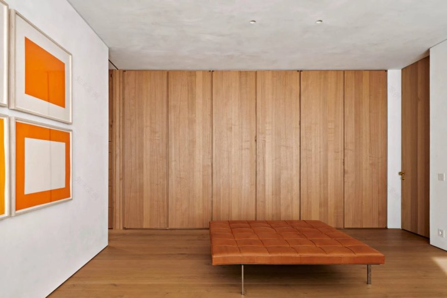 意大利北部私人住宅 House Tirol丨John Pawson 与当地建筑师合作-13