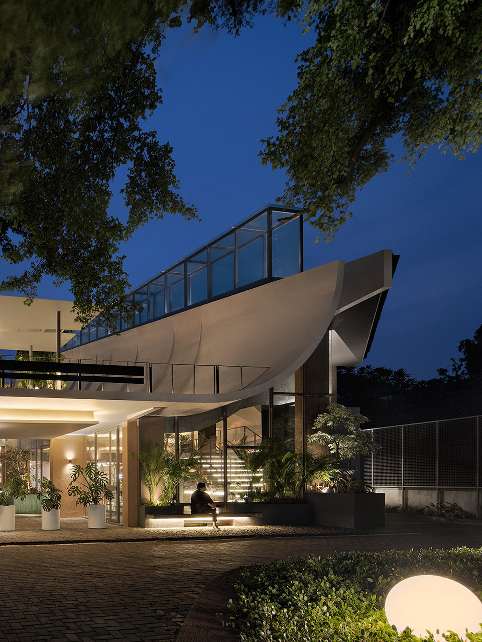 Aruma分层花园，雅加达 / RAD+ar -52