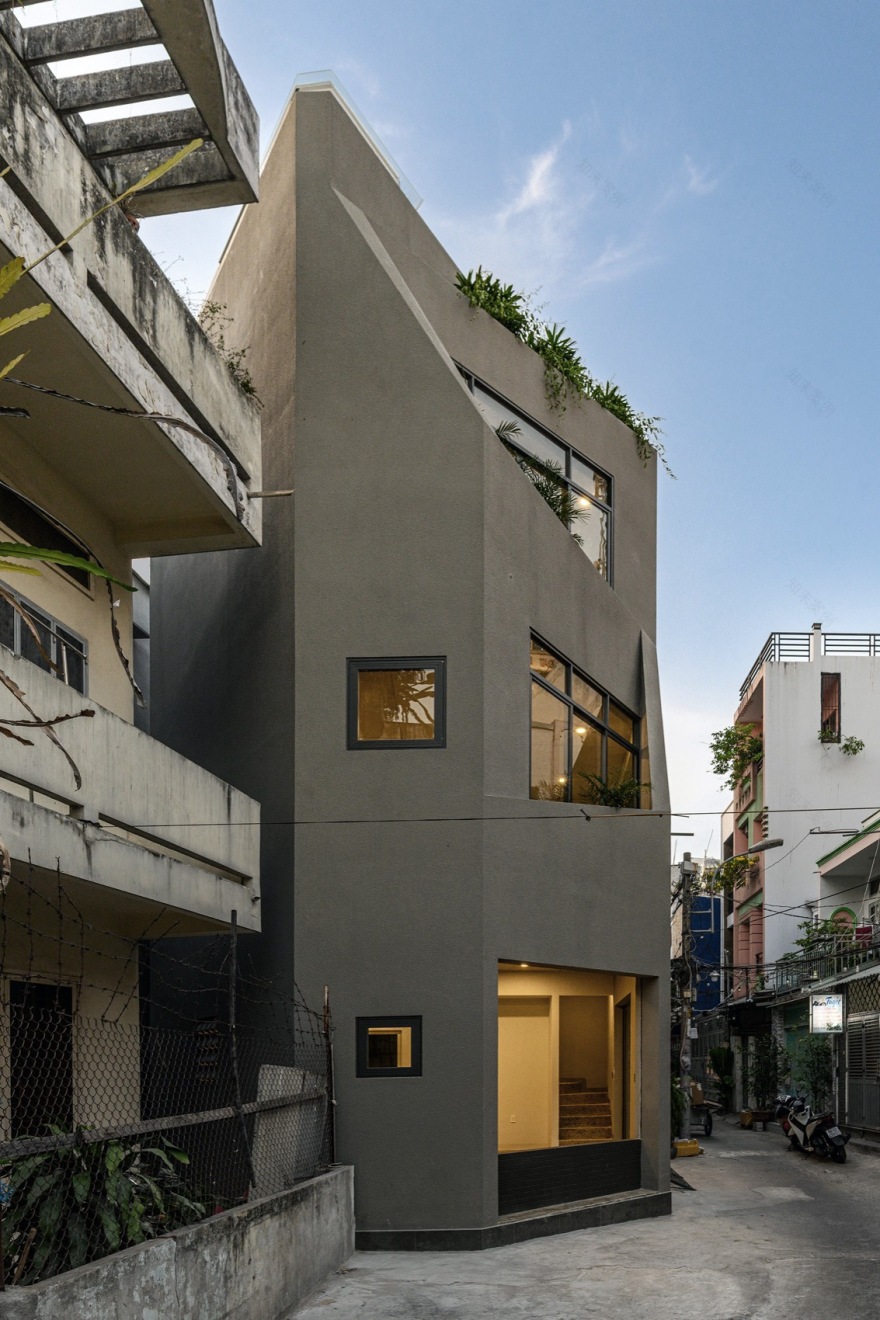 越南 CORNERSTONE 综合用途建筑丨越南胡志明市丨ROOM+ Design & Build-28