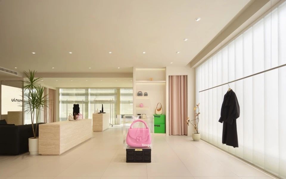 抱歉,你提供的内容CHUNJUCÉNCÉN无法理解,可能是输入有误或不明确的内容,请你核对后重新提交丨中国南京丨栖刻建筑设计-29