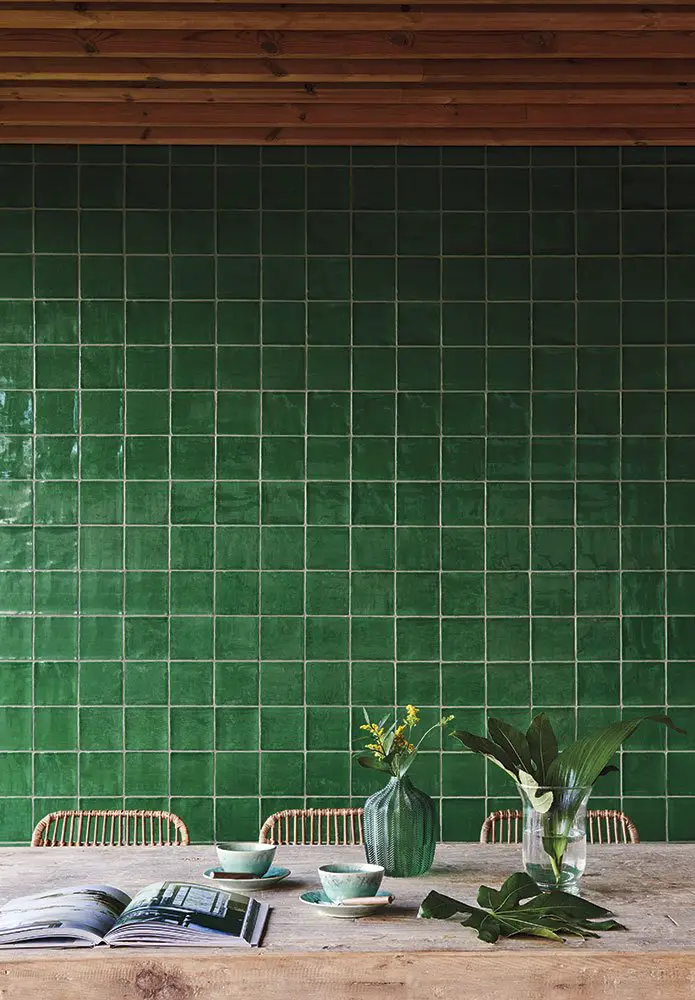 海岛视野 | Freehand Architecture 绿意盎然的木质海景别墅-3