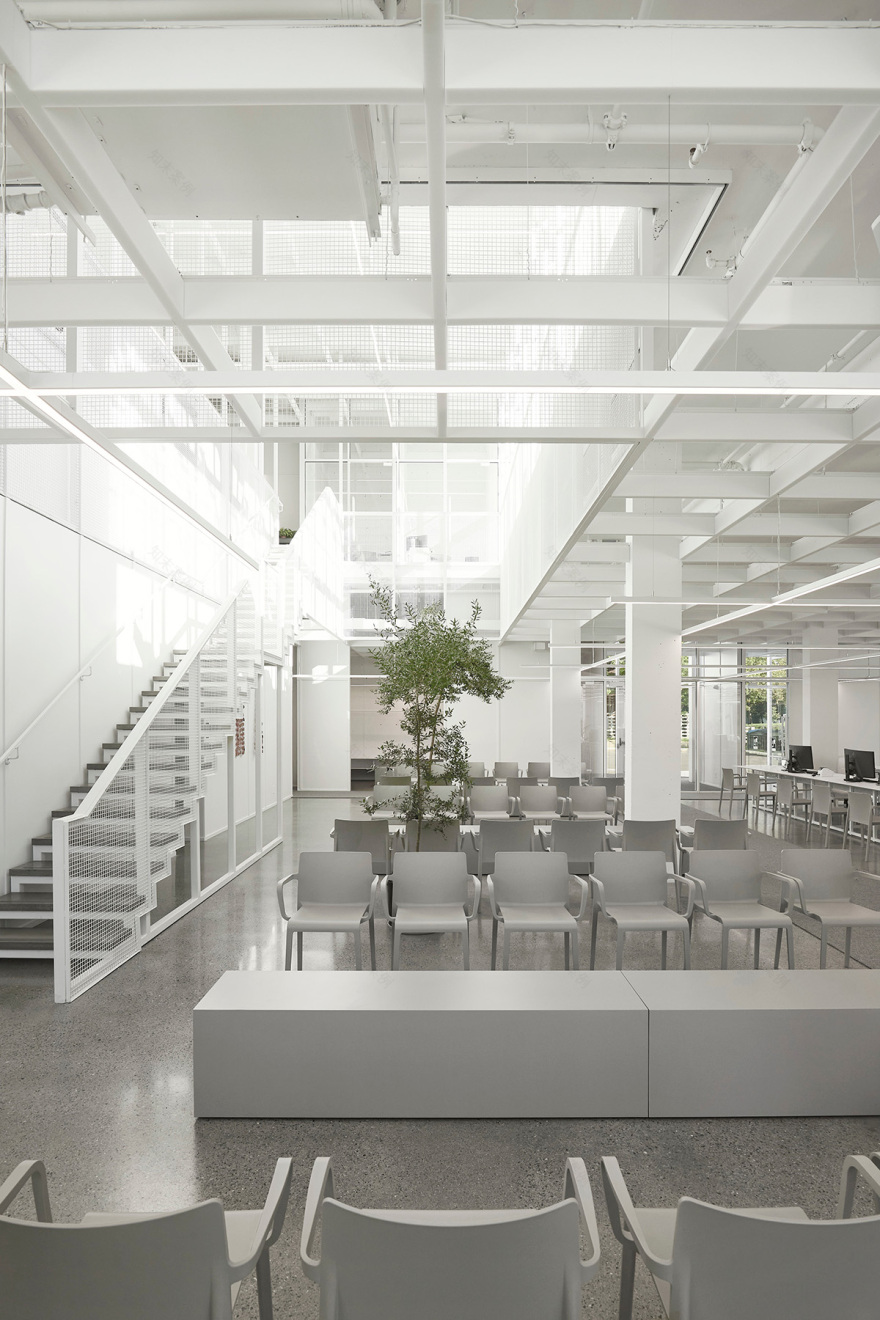 圣查尔斯牙科诊所丨加拿大丨Studio Jean Verville architects-20