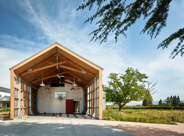 加州纳帕谷仓的多功能设计-12