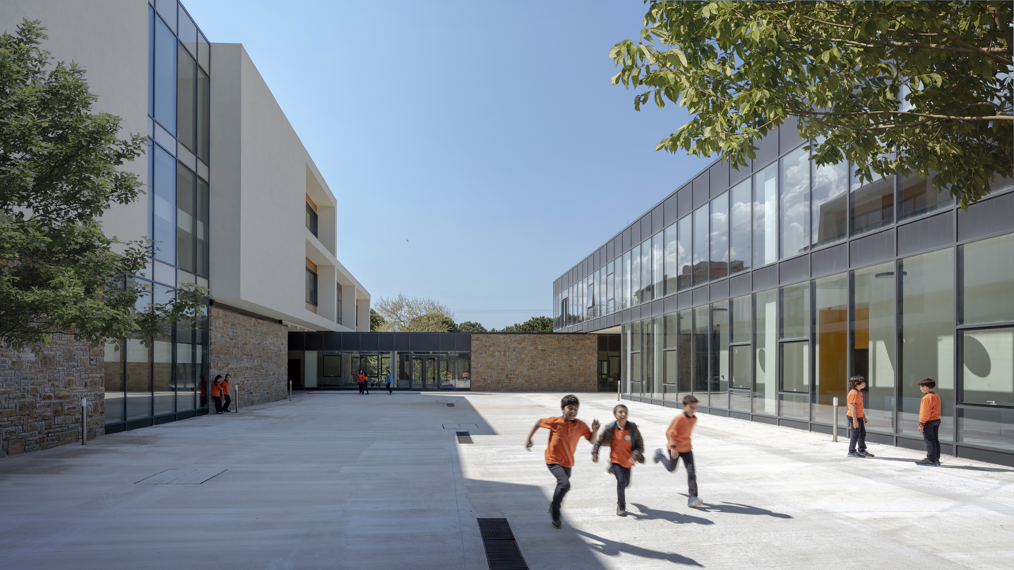 Gökçeada High School Campus  / PAB Architects-21