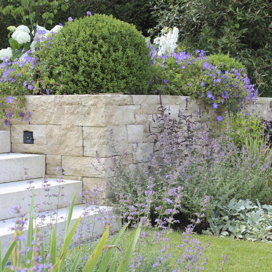 Gräfelfing经典私人花园改造丨CvB Gartendesign München-8