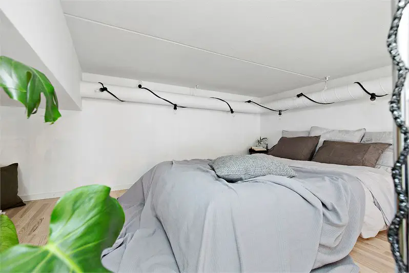 巧妙设计 | 公寓卧室变空中阁楼-18