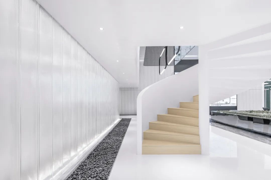 石家庄中电展示中心 / 纯净白色空间的诗意营造-36