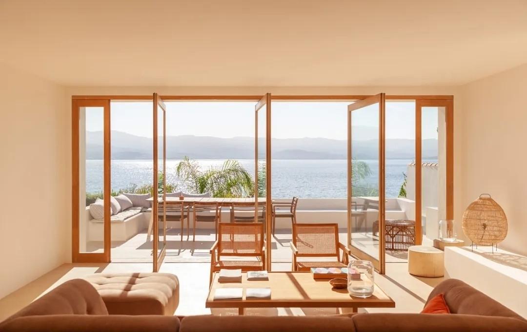 Amelia Tavella--法国经典的海景别墅-17