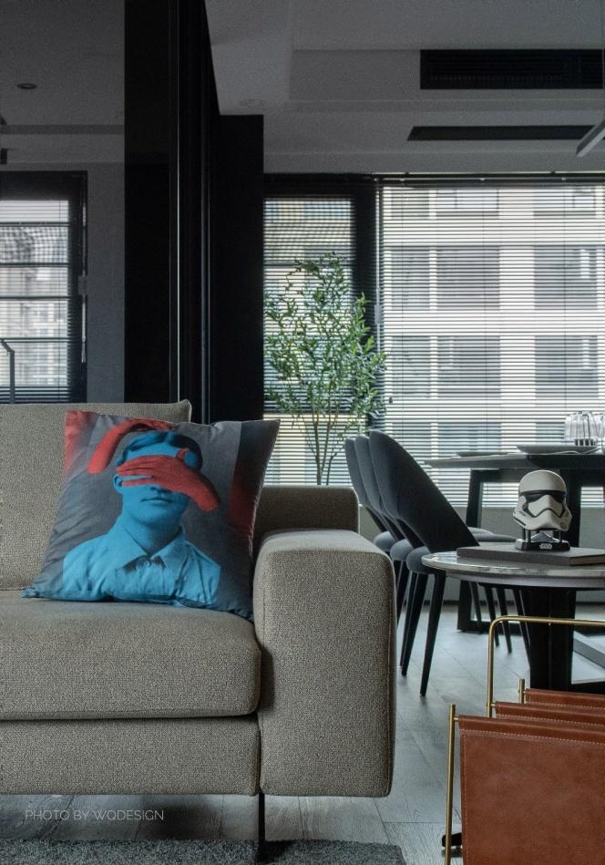 极简工业风,打造硬朗与温柔并存的家居空间-16