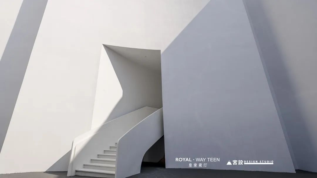 南京「皇家葳汀」· 意式轻奢婚礼会馆(江湾店)丨中国南京丨宫设设计工作室-43