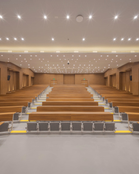 Ain Shams University Campus Main Theater / El-Maghraby Design House + Prof. Dr. Gamal El-Kholy