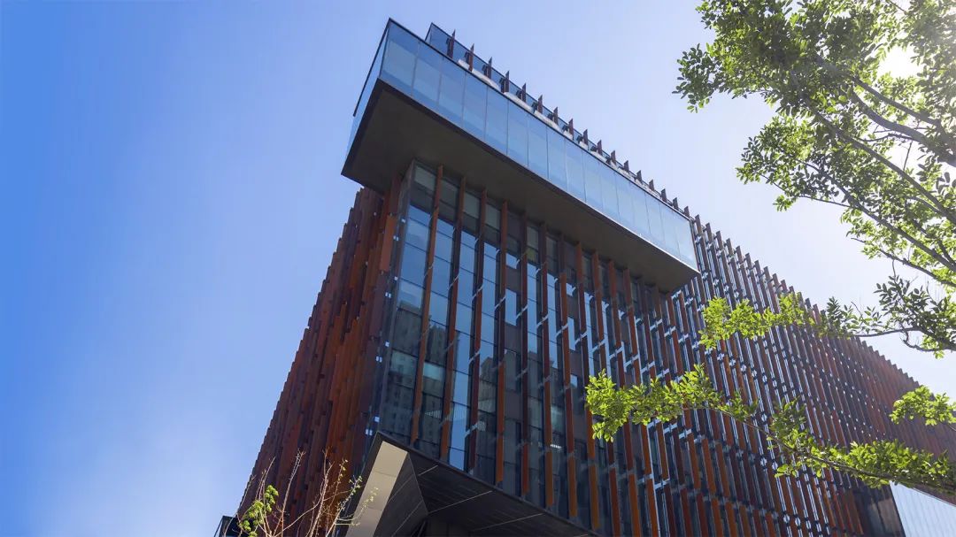 【AT】北京建院马泷新作｜青岛浪潮大数据中心，超长建筑的“无限环”整合术-56