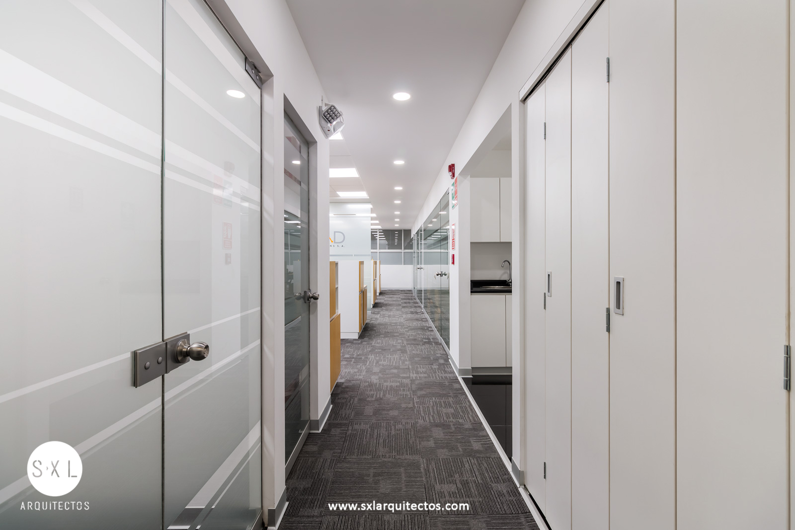 2019 年利马办公空间设计典范丨秘鲁利马丨SXL ARQUITECTOS-9