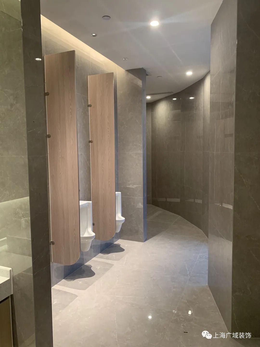 广域装饰创“芯”发展—大黄山协鑫小镇会客厅精装修项目-32