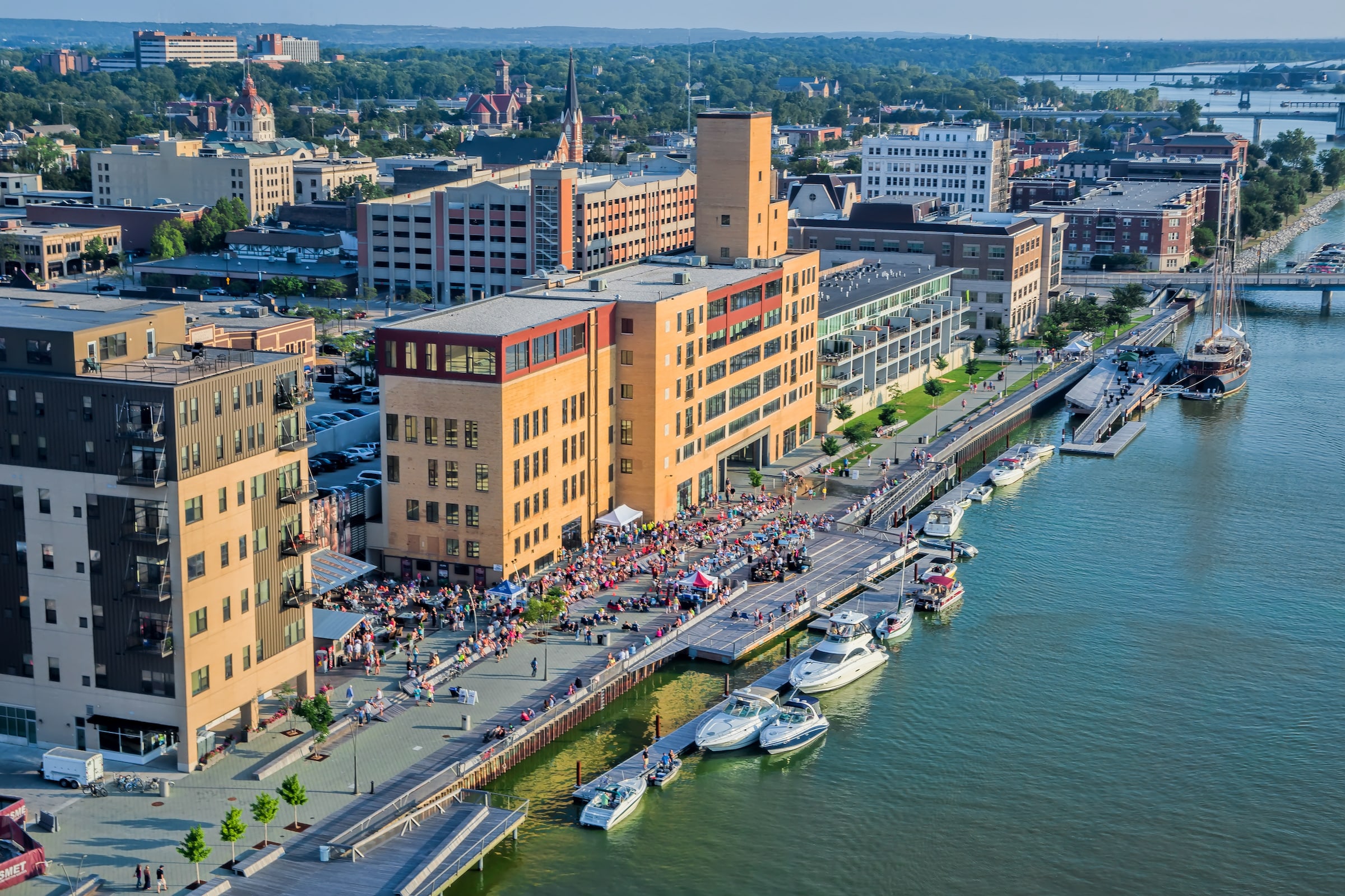 绿湾市 CityDeck 滨水景观丨美国-26