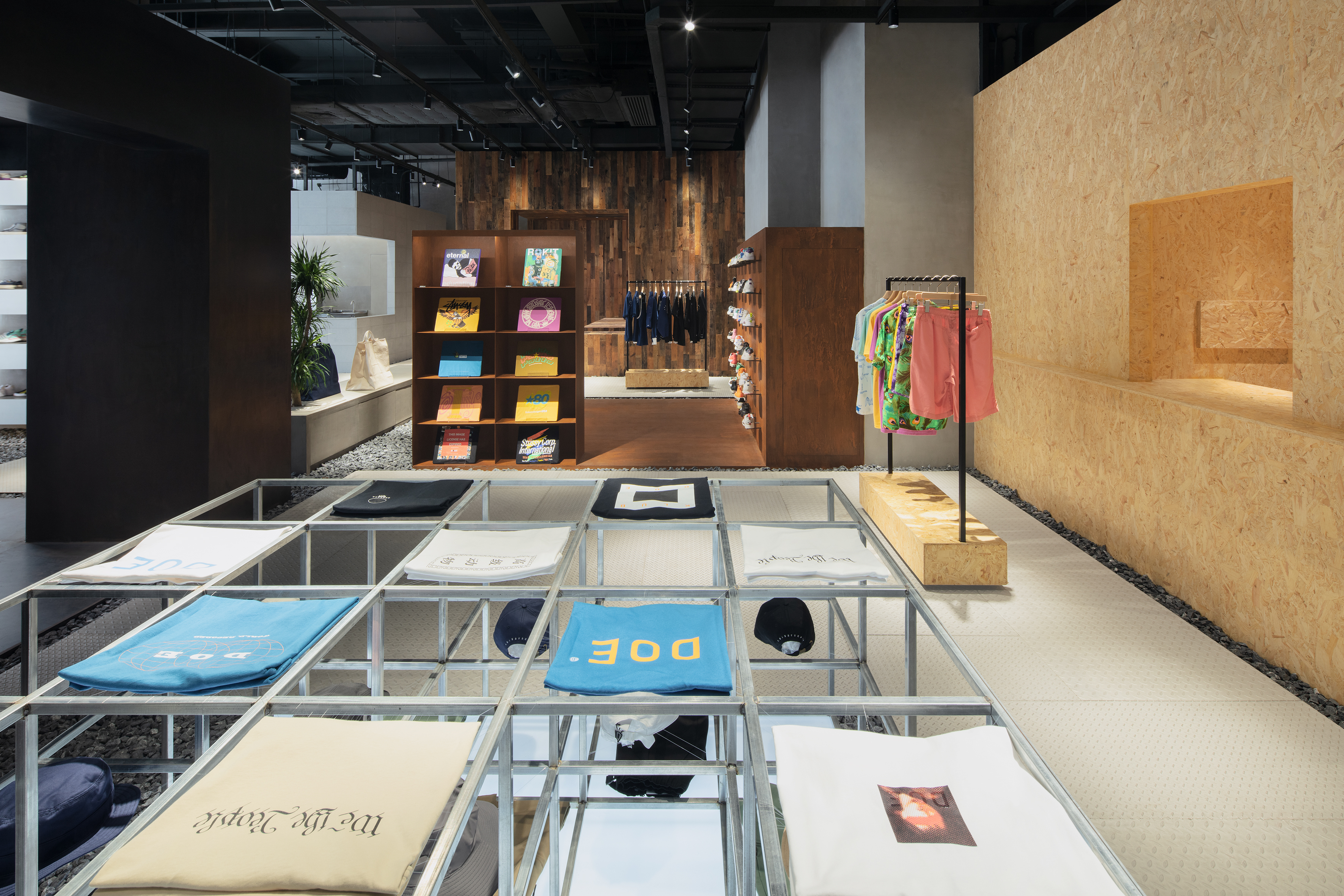 中国深圳大山顶DOE Store服装店(青山周平)B.L.U.E. Architecture Studio设计-21