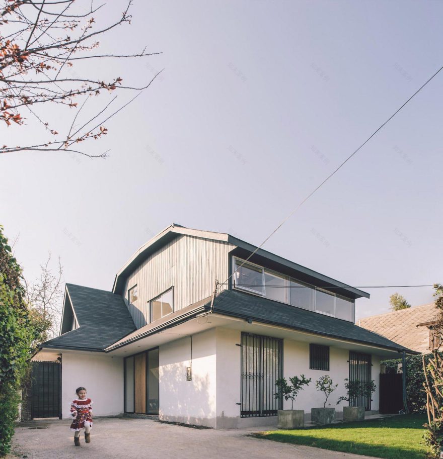 Remodelling of a house by making a typological variation of it by Romero Silva Arquitectos CAANdesign Architecture and home design blog-2