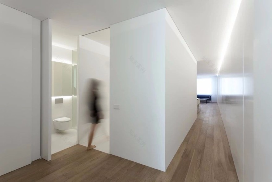 120平米的极简白公寓,用上灯带更美了!-35