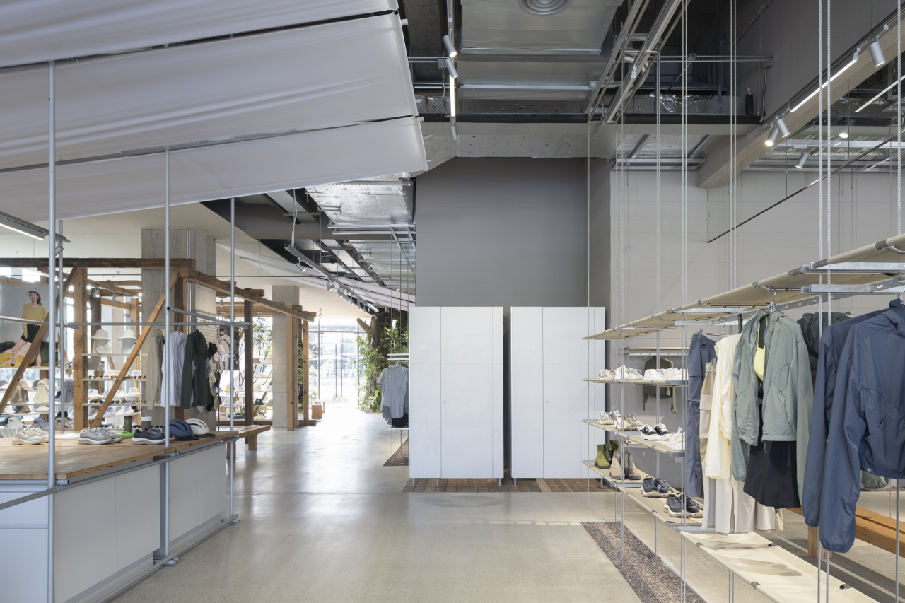 蕉下深圳大运天地轻量化户外体验店丨中国深圳丨Link Architects上海直地建筑设计工作室-10