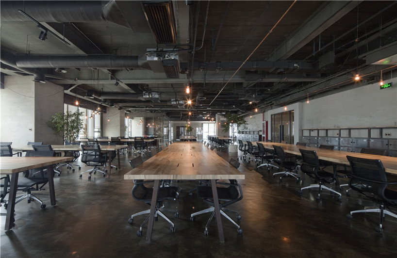 利欧数字网络上海总部办公室-24