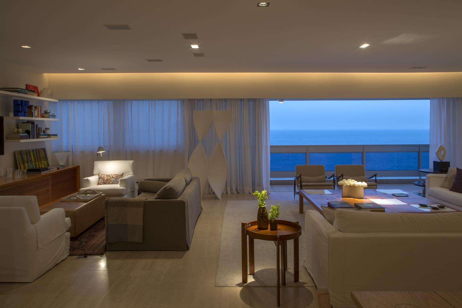 里约热内卢的 RRV 公寓,现代住宅设计的典范-1