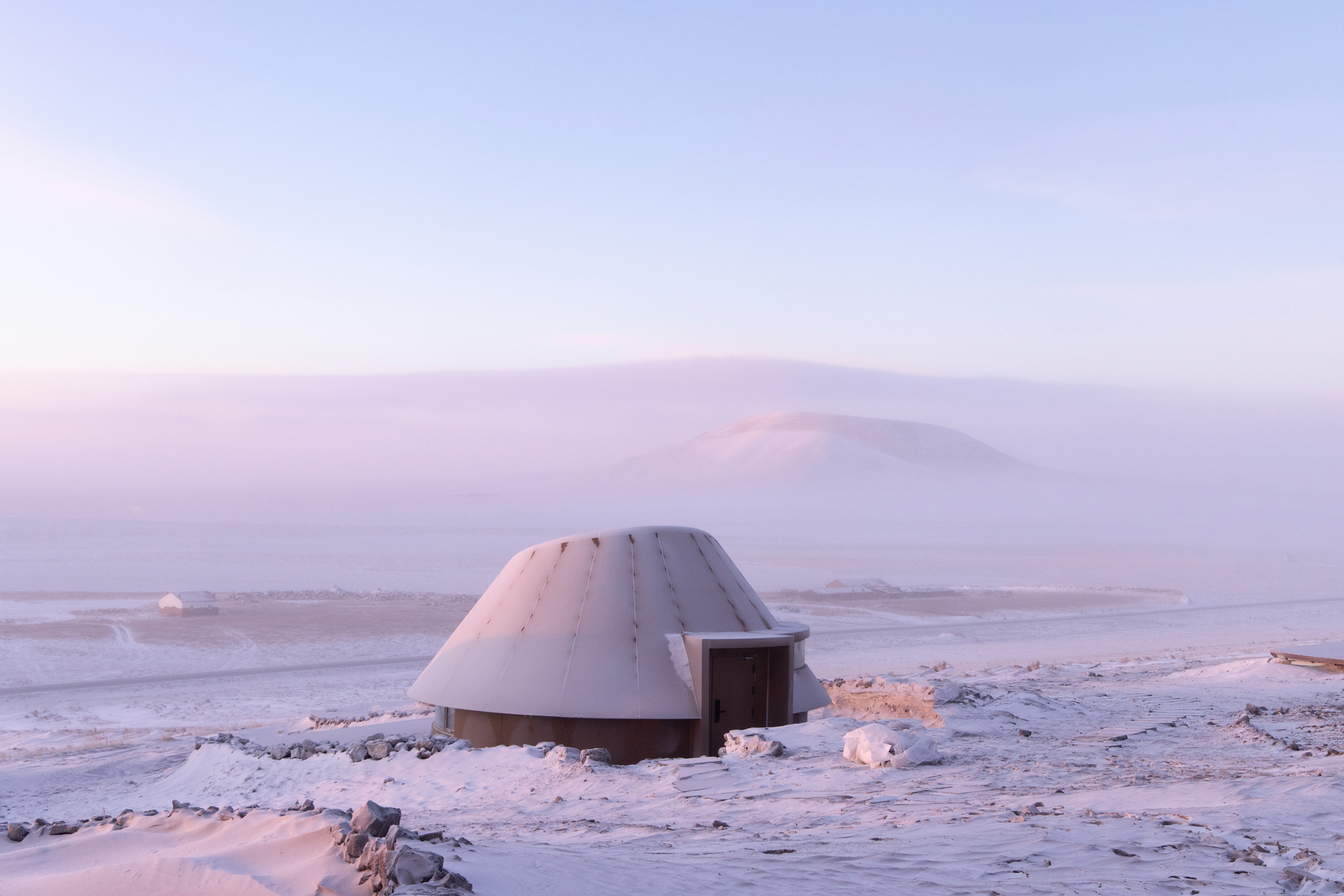 抵达大厅酒店内的火山丨中国锡林郭勒丨PLAT ASIA-33