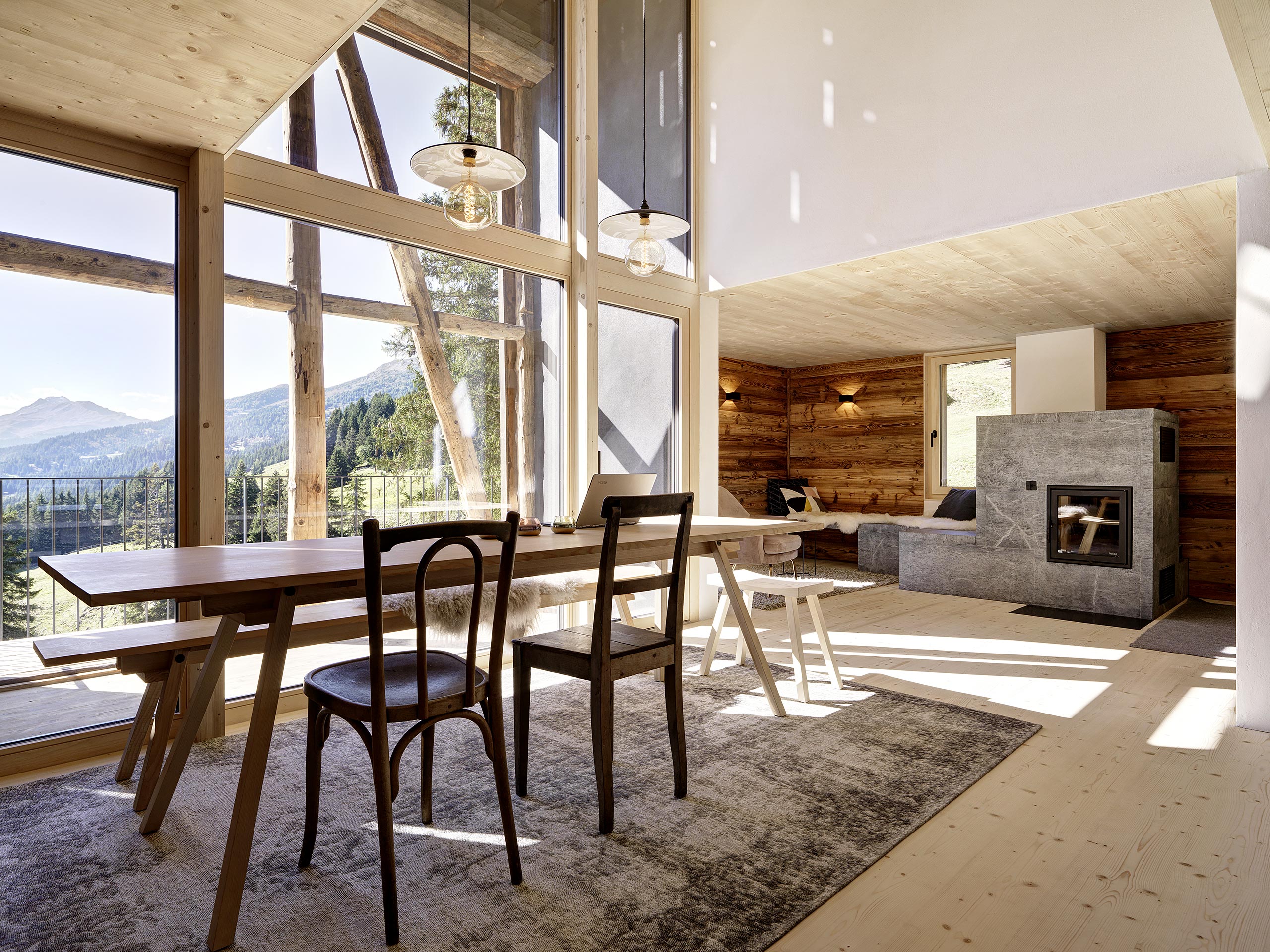 瑞士山地小屋的现代改造丨Christoph Cavigelli-34