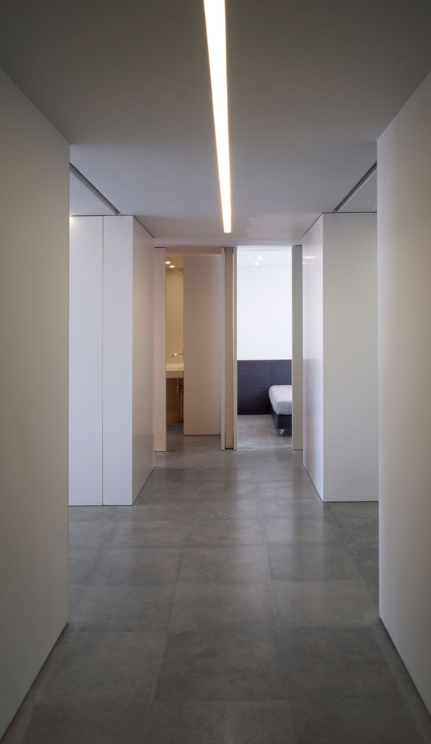 巴伦西亚翻新顶层公寓，现代风格与实用性的完美结合-7