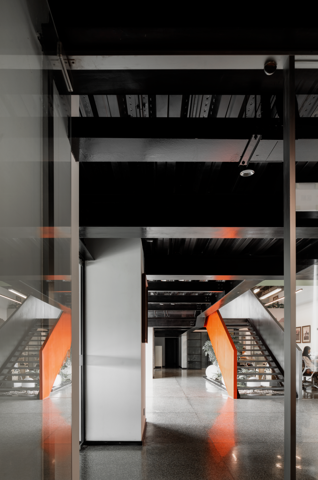 海力作品· 办公空间 多元文化碰撞下的创新办公体验丨海力空间设计-31