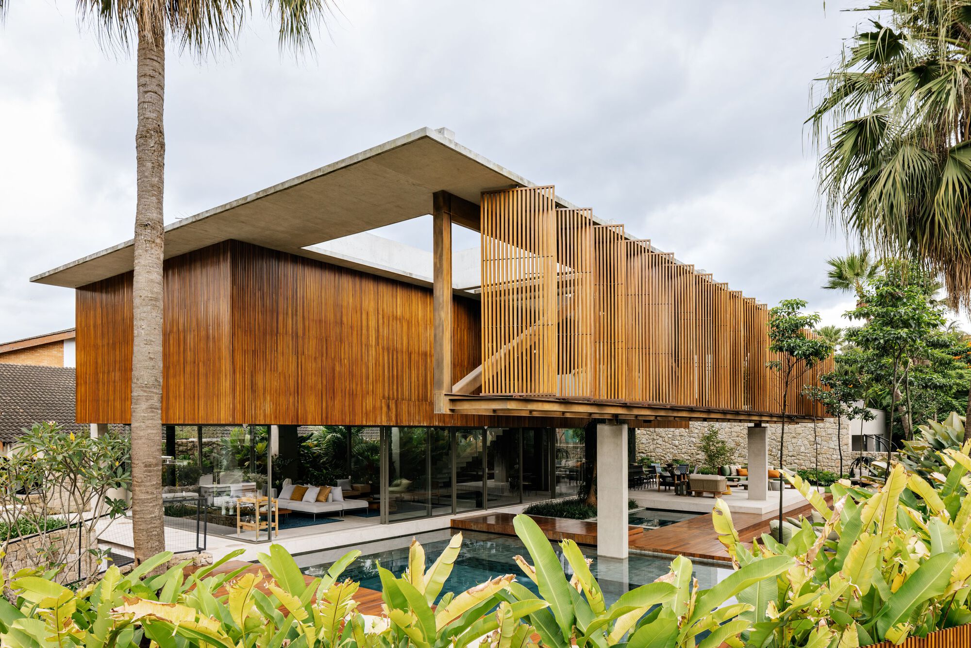 库马鲁之家丨巴西丨FGMF-19