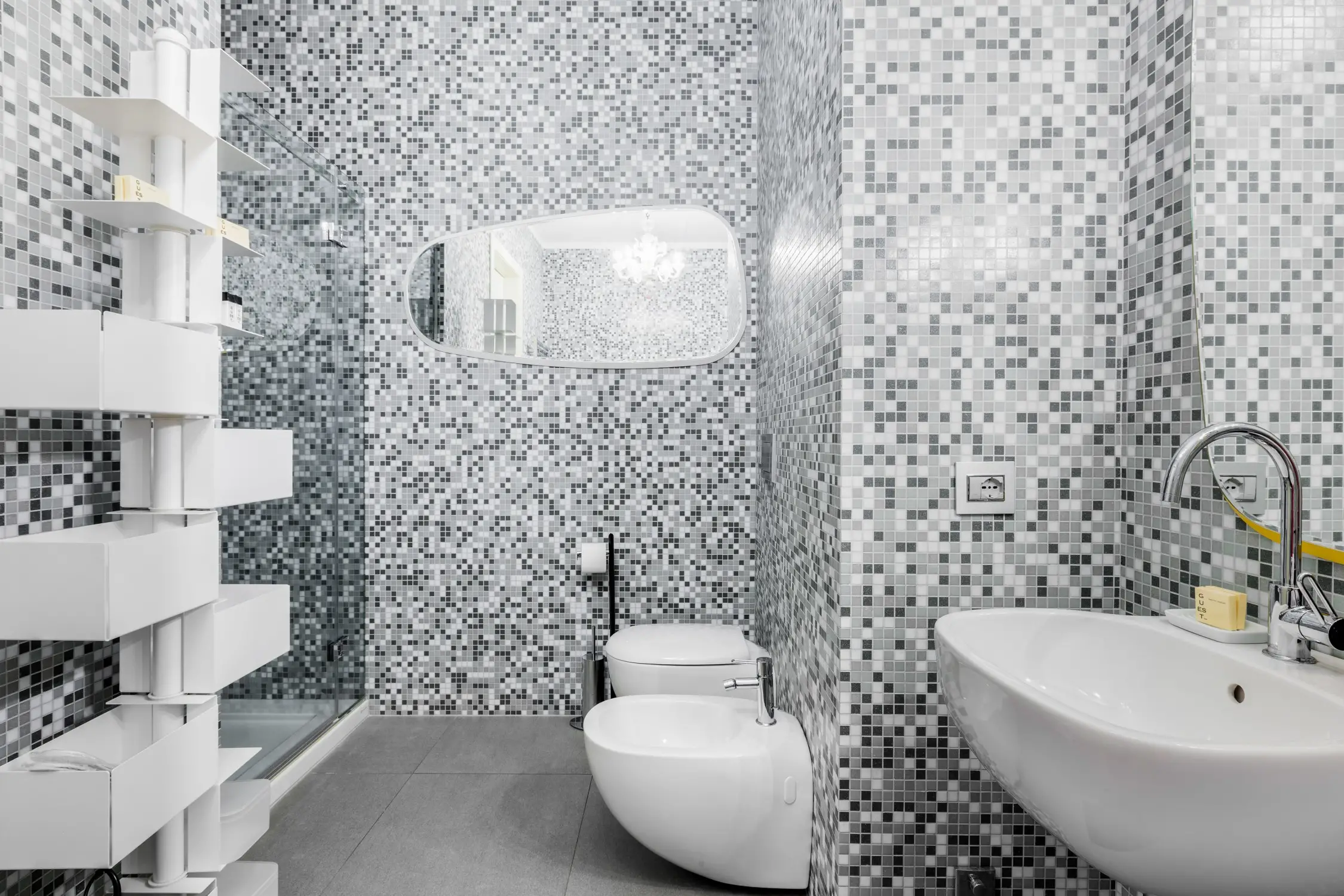 米兰传奇建筑 Bosco Verticale 的现代公寓设计-12