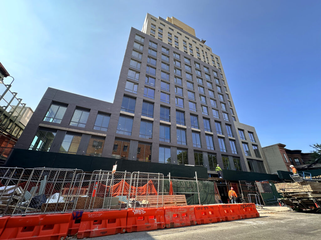 1333 Broadway Nears Completion in Bushwick, Brooklyn - New York YIMBY-11