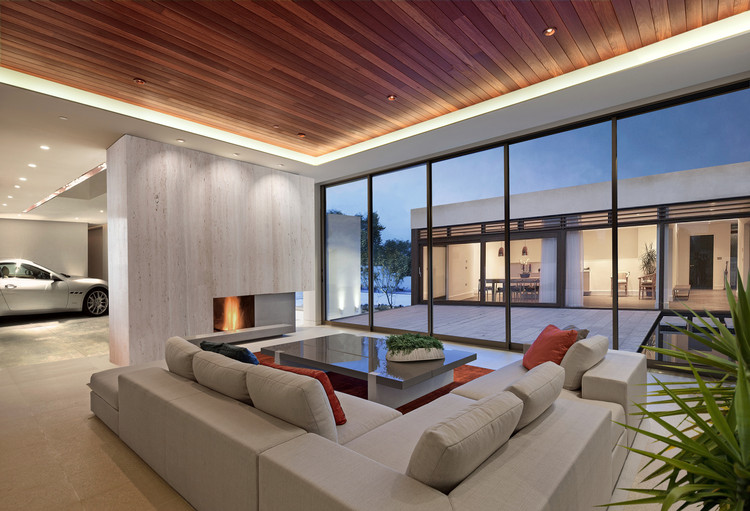 洛杉矶梦幻家园,致敬 80 年代风格-12