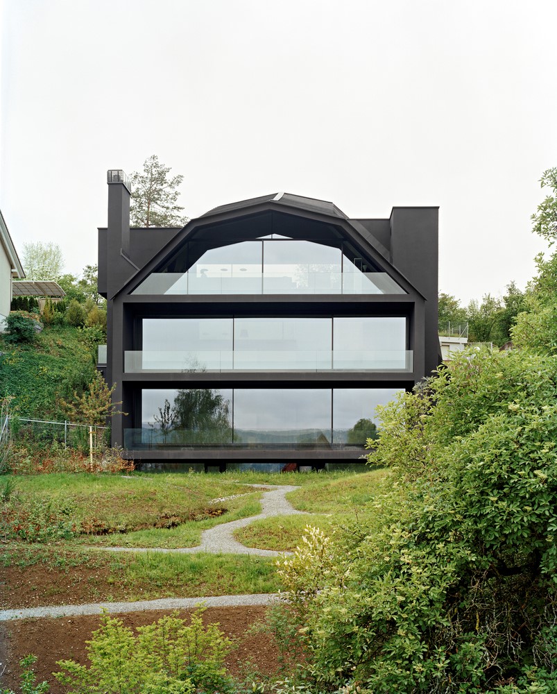 湖边‘黑’住宅-2