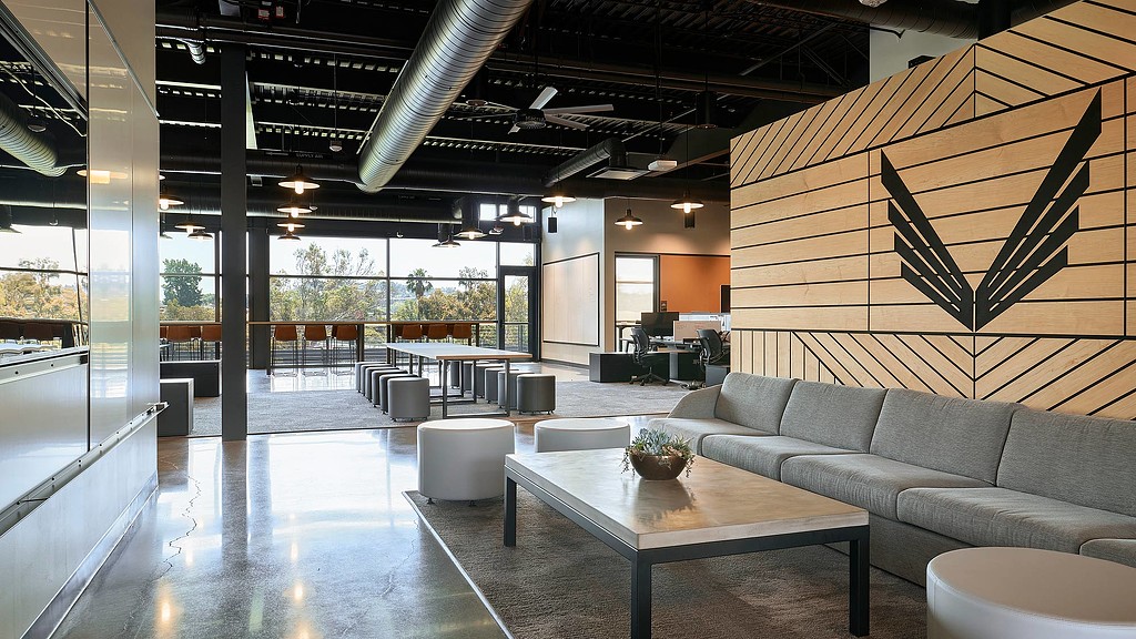 洛杉矶足球俱乐部效能中心-8