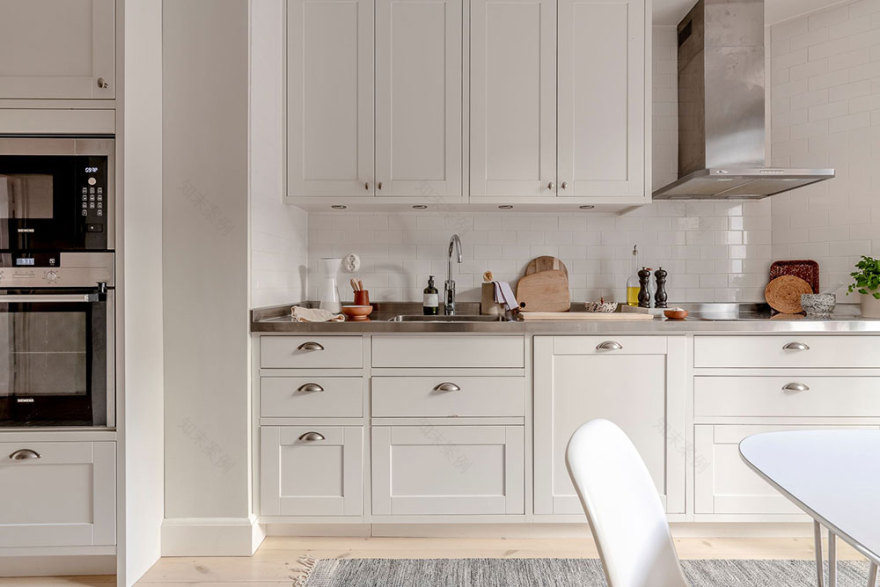 瑞典 84 平米粉色餐厅公寓设计-23