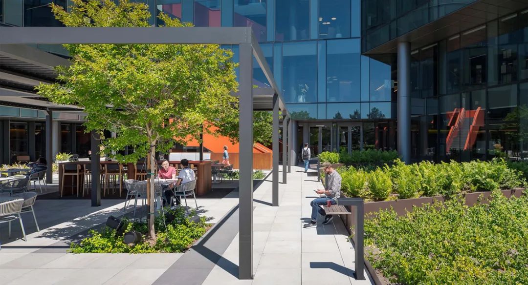 LinkedIn 领英活力动态混合园区总部设计丨美国丨Studios Architecture-11