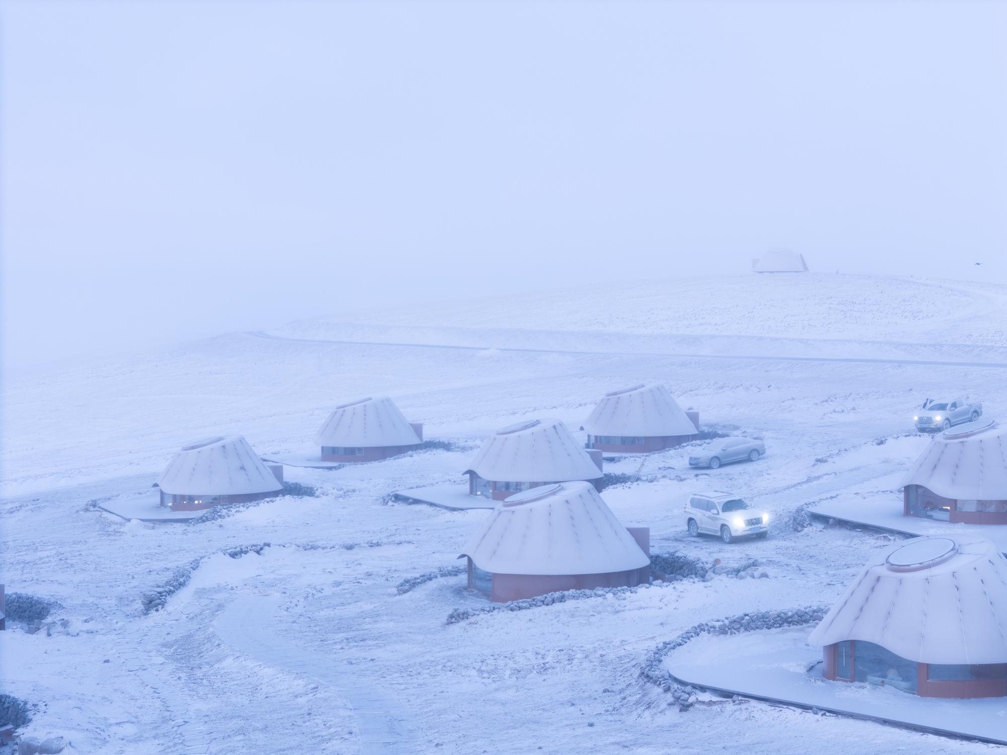 抵达大厅酒店内的火山丨中国锡林郭勒丨PLAT ASIA-49